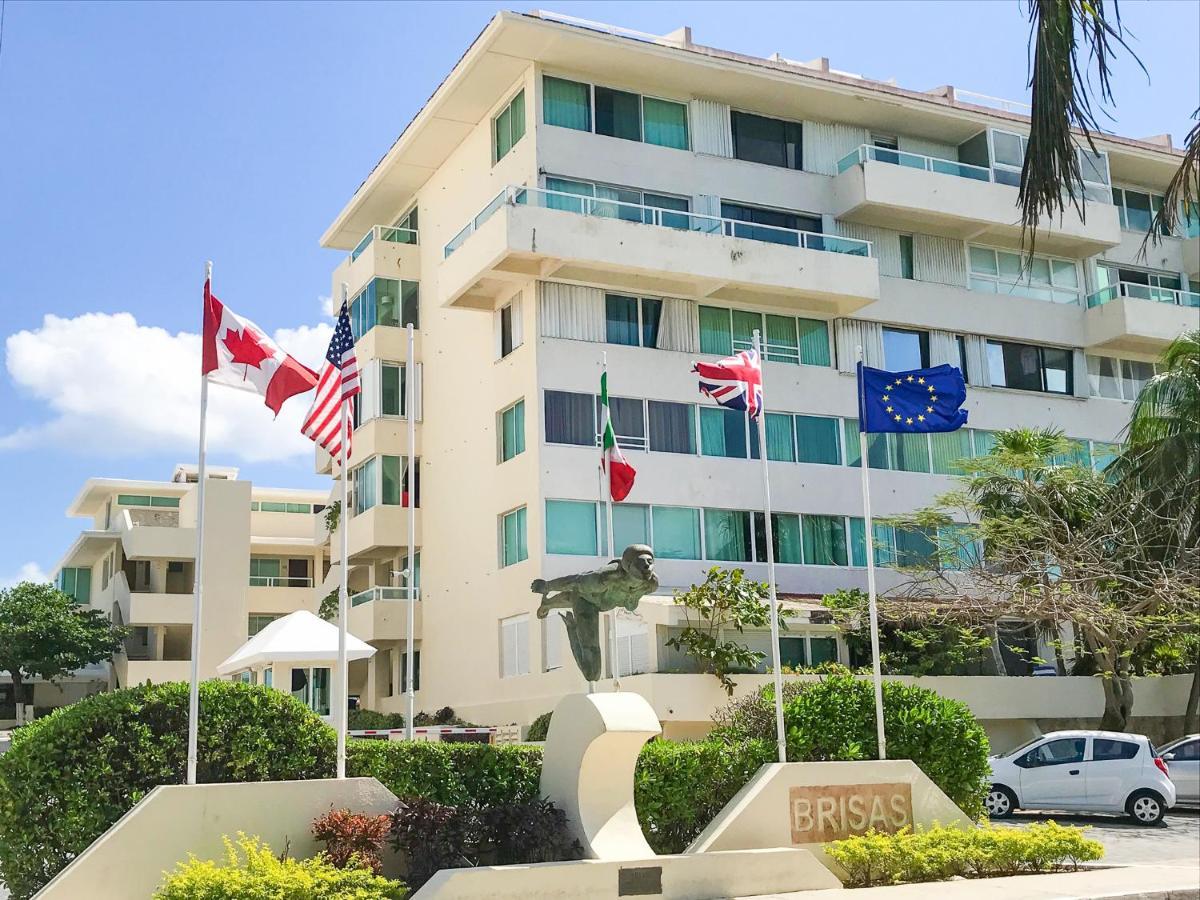 Apartment On The Beach With Terrace Ocean View, Brisas Cancun 01 By Beach & Ocean Apartments Exterior photo
