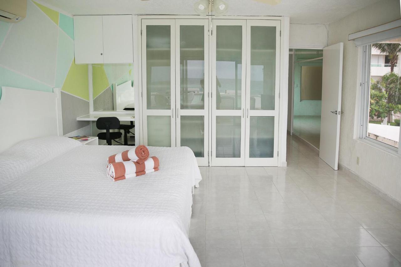 Apartment On The Beach With Terrace Ocean View, Brisas Cancun 01 By Beach & Ocean Apartments Exterior photo