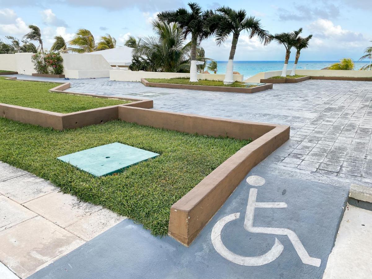 Apartment On The Beach With Terrace Ocean View, Brisas Cancun 01 By Beach & Ocean Apartments Exterior photo