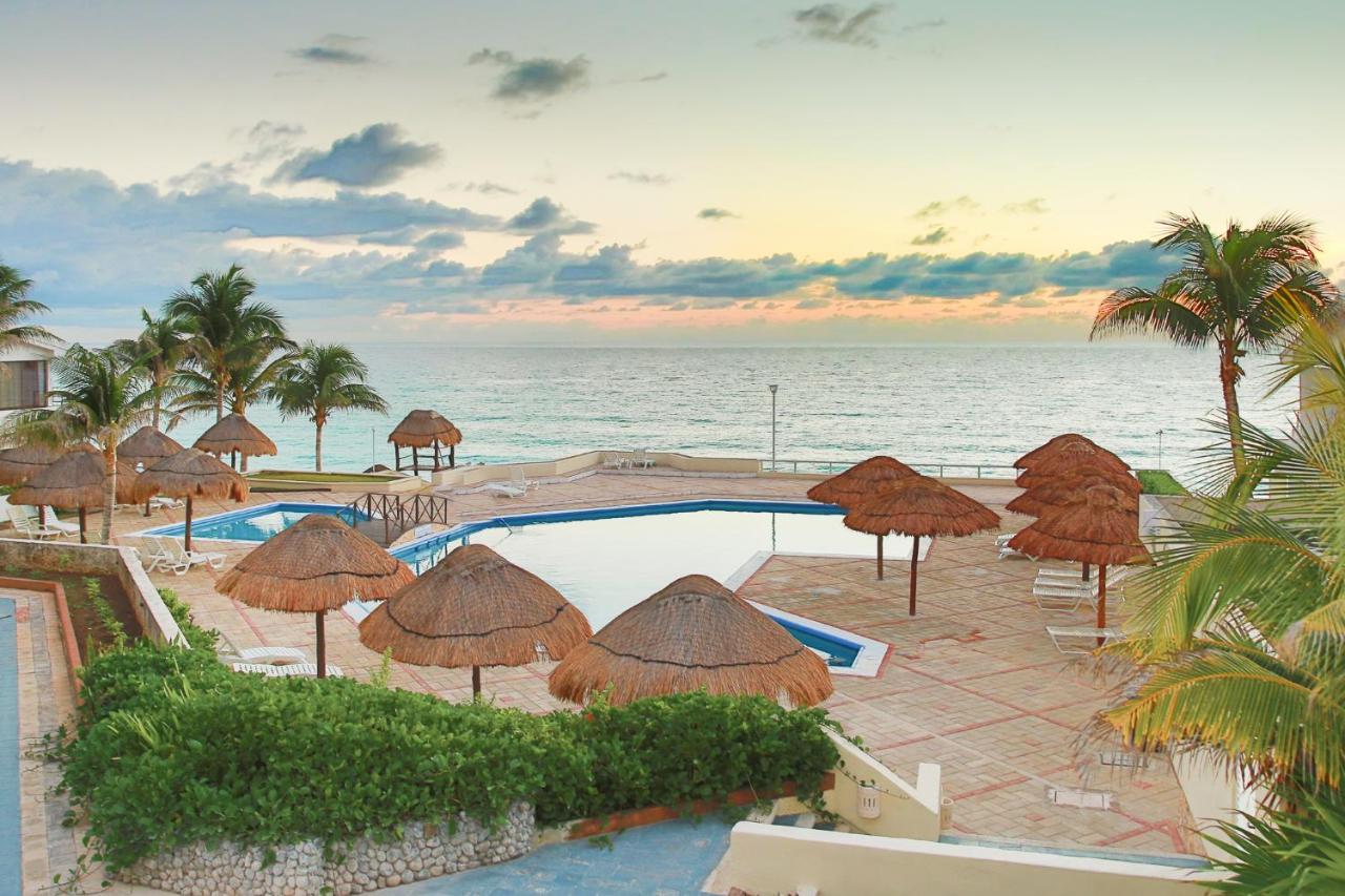 Apartment On The Beach With Terrace Ocean View, Brisas Cancun 01 By Beach & Ocean Apartments Exterior photo